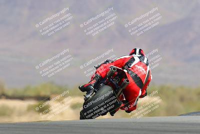 media/Apr-13-2025-Race Pace (Sun) [[7918213ab8]]/Vested/5-Turn 9 Side (1115am)/